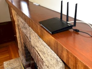 Amplificador WiFi es dispositivo magnífico para extender la cobertura Wi-Fi.